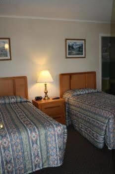 Sunny Hill Resort & Golf Course Greenville Center Eksteriør billede